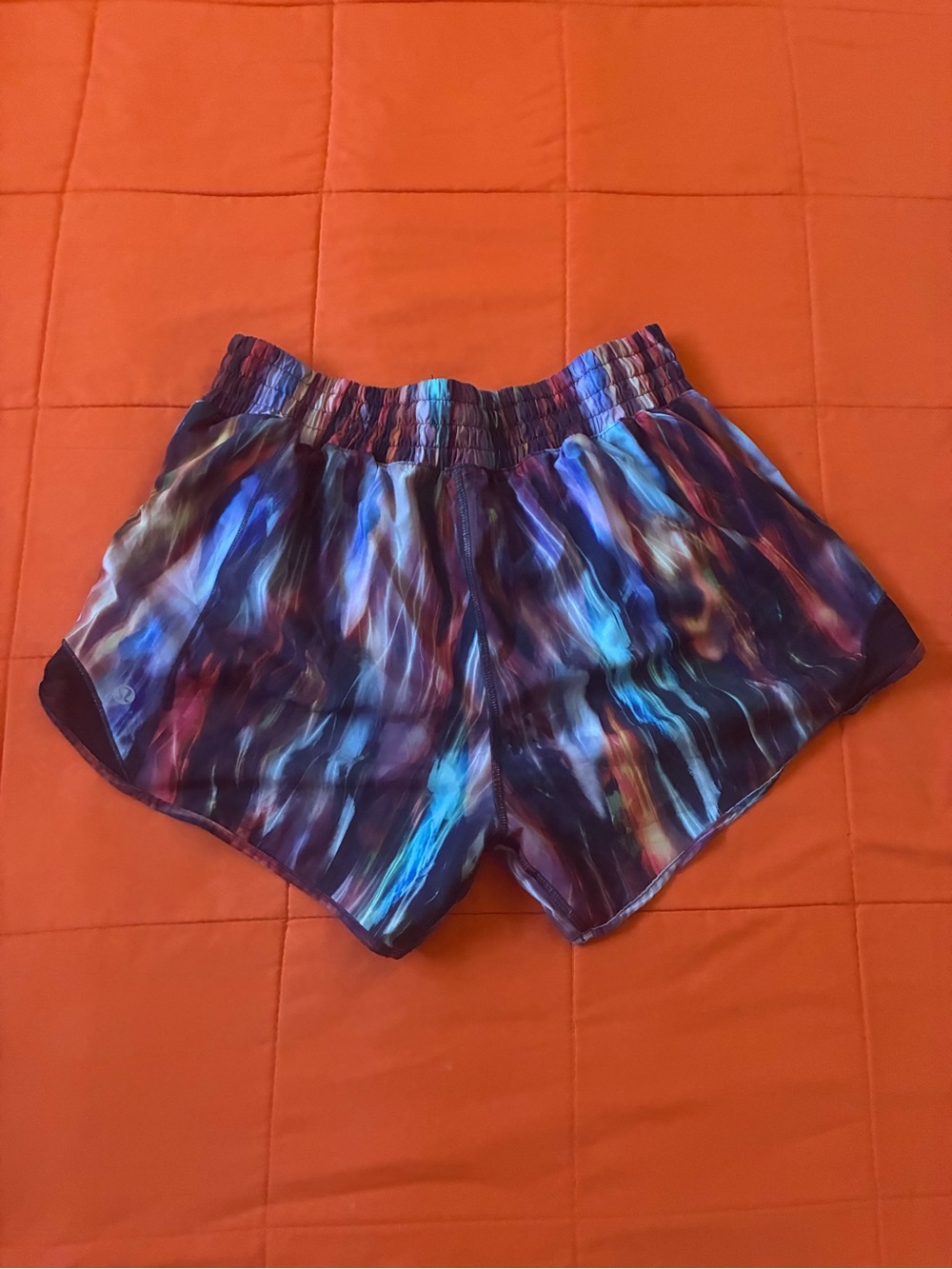 Lululemon Shorts Womens 6 Multicolor Gym Athletic Activewear Running Sportswear